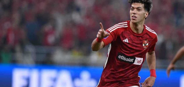 الأهلي يسرّع تجديد عقد إمام عاشور براتب مرتفع لضمان استمراره